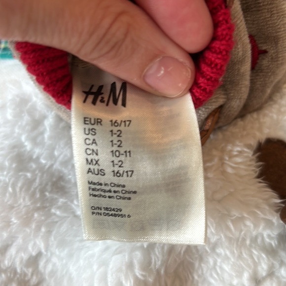 Carters faux fur vest and plaid top with H&M reindeer booties - Picture 2 of 4